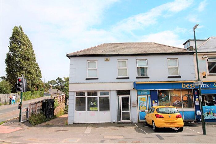 3 Bedroom Flat For Sale In Windham Road, Bournemouth, BH1