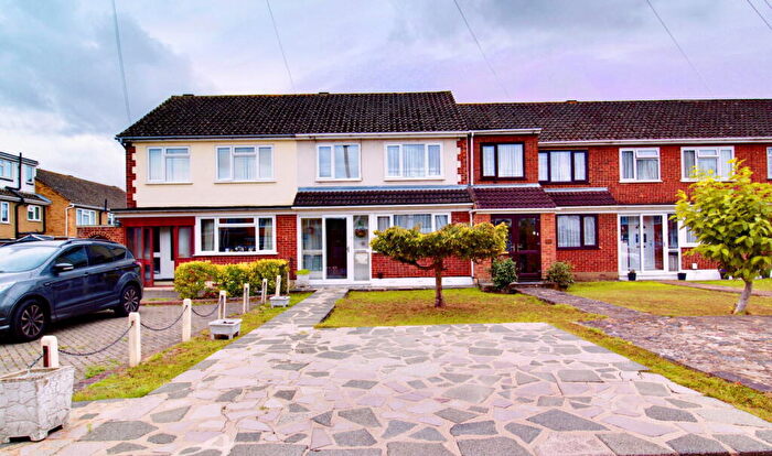 3 Bedroom Terraced House For Sale In Sheridan Close, Romford, RM3