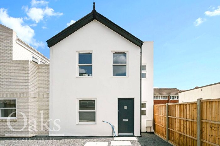 3 Bedroom End Of Terrace House For Sale In Portland Road, South Norwood, SE25