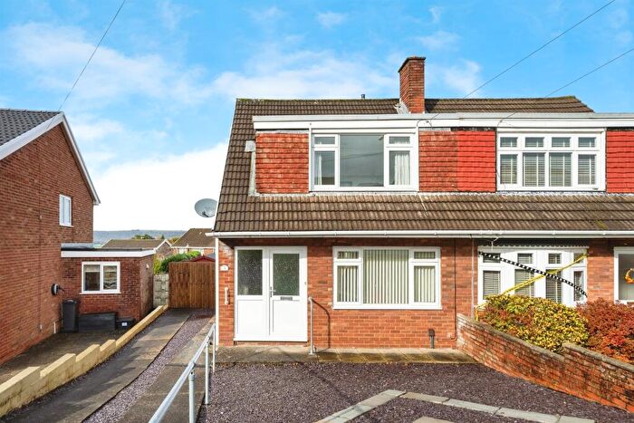 3 Bedroom Semi-Detached Bungalow For Sale In Brodawel, Neath, SA11