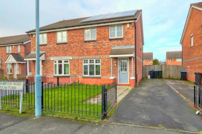 3 Bedroom Semi-Detached House To Rent In Bishopton Road, Longlands, TS4