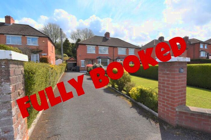3 Bedroom Semi-Detached House To Rent In 222 Saintfield Road, Newtownbreda, Belfast BT8