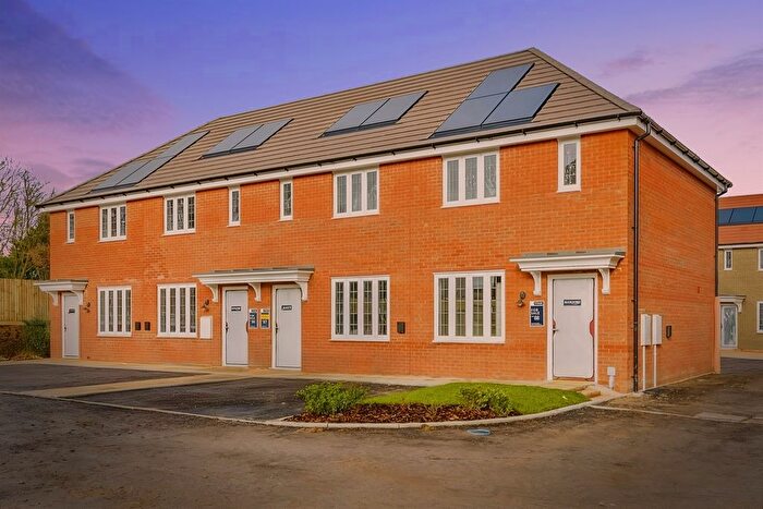 2 Bedroom End Of Terrace House For Sale In Maple Drive, Somerton, TA11