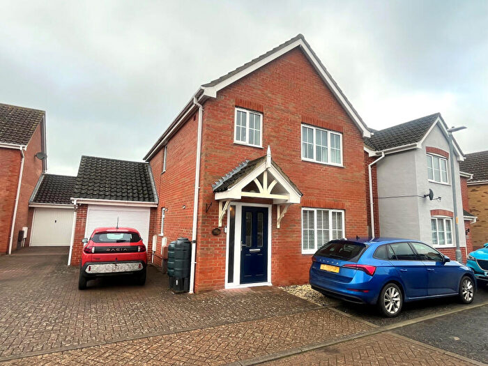 3 Bedroom Detached House For Sale In Balmoral Close, Attleborough, NR17