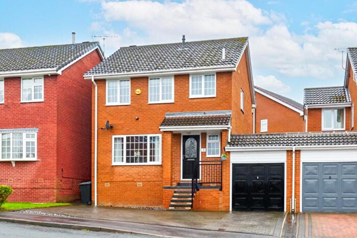 3 Bedroom Detached House For Sale In Ashwood Close, High Green, Sheffield, S35