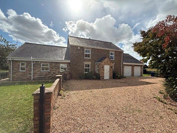 5 Bedroom Detached House To Rent In Bull Bridge, Upwell, Wisbech, Cambridgeshire, PE14