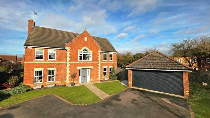 5 Bedroom Detached House For Sale In Grampian Close, Sleaford, NG34