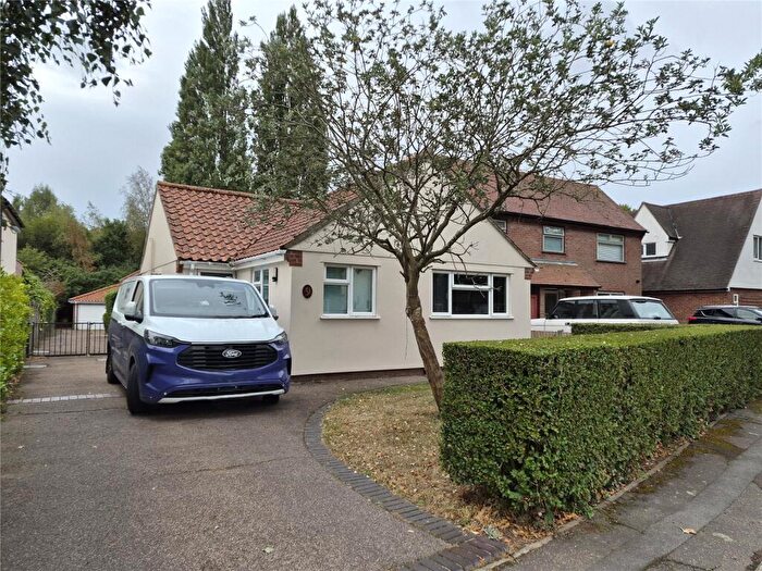 3 Bedroom Bungalow To Rent In Dedham Meade, Dedham, Colchester, Essex, CO7