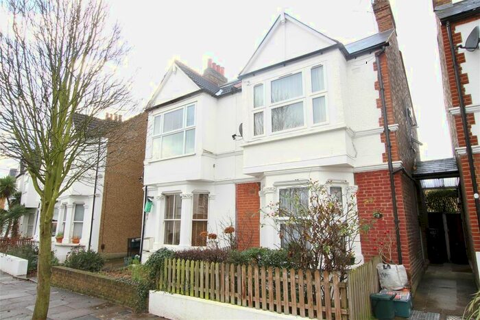 2 Bedroom Flat To Rent In Florence Road, London, W4