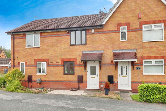 2 Bedroom Mews To Rent In Kite Grove, Kidsgrove, ST7