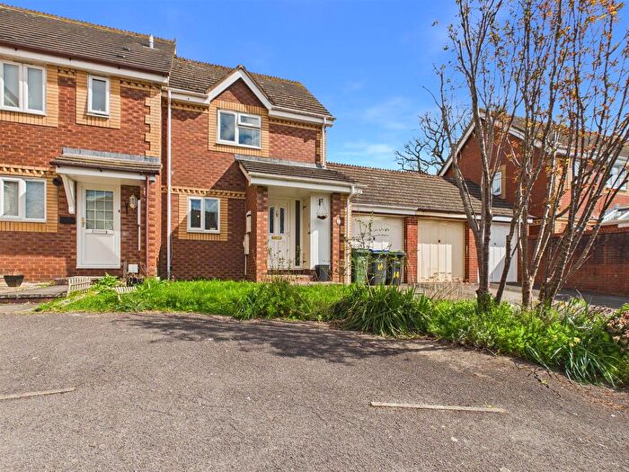 2 Bedroom End Of Terrace House For Sale In Pewsham Lock, Pewsham, Chippenham, SN15