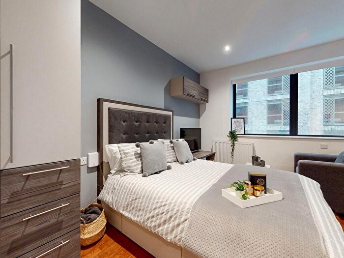 Apartment To Rent In Apt, Havana Residence #, LS2