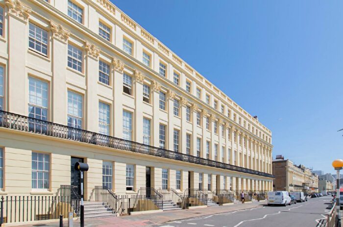 1 Bedroom Flat To Rent In Brunswick Terrace, Hove, BN3