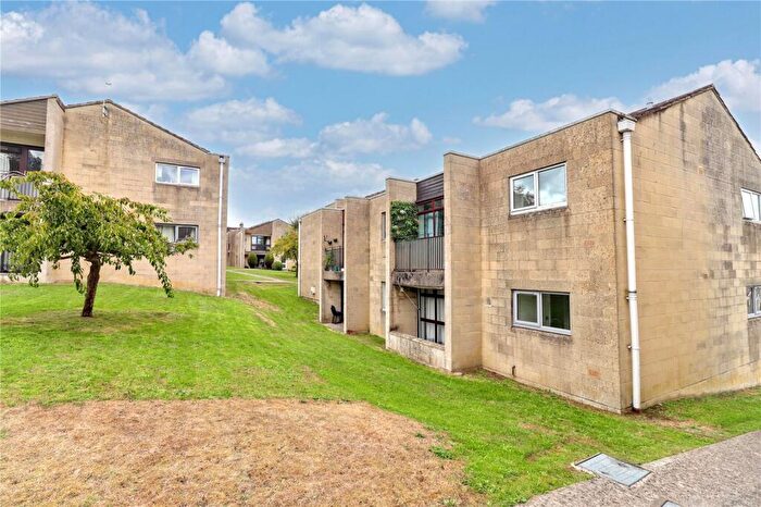 2 Bedroom Apartment For Sale In Melcombe Court, Melcombe Road, Bath, BA2