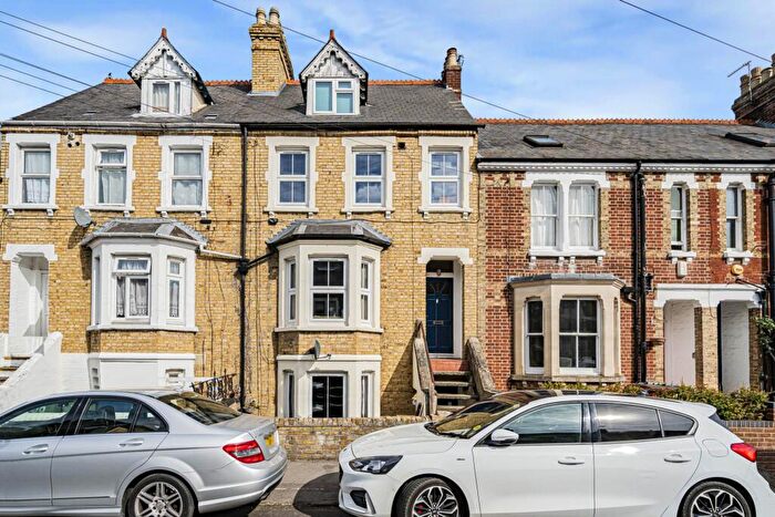 5 Bedroom Terraced House For Sale In St. Mary`s Road, Oxford, OX4