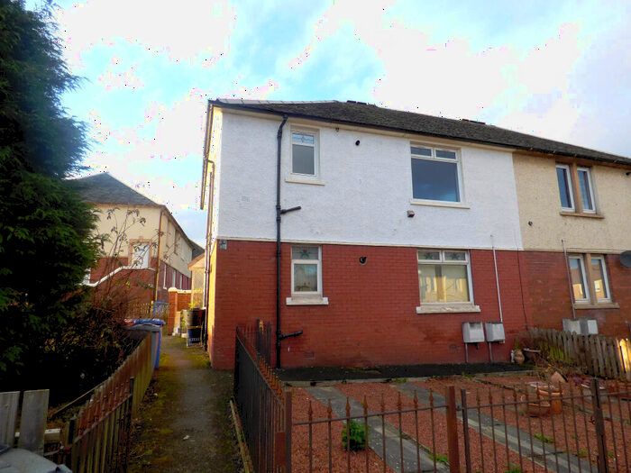 2 Bedroom Flat To Rent In Strathaven Road, South Lanarkshire, ML3