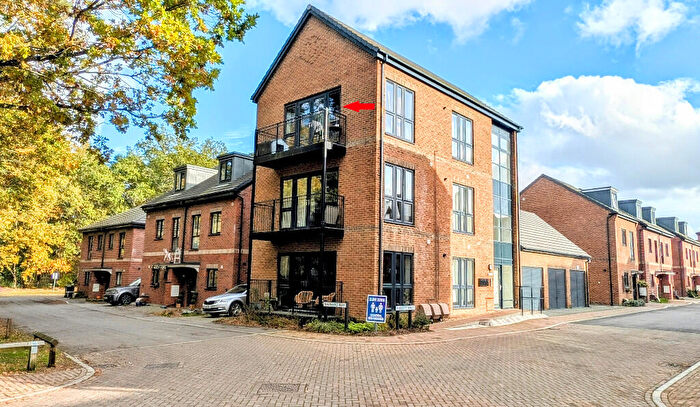 1 Bedroom Apartment For Sale In Russet Walk, Bordon, Hampshire, GU35