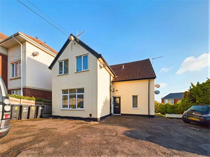 1 Bedroom Apartment For Sale In Belle Vue Road, Southbourne, Bournemouth, Dorset, BH6