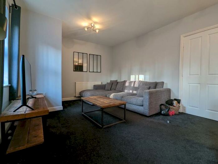 1 Bedroom Apartment To Rent In The Old Pump House, Stourbridge Road, DY9