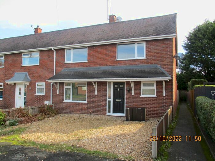 3 Bedroom End Of Terrace House To Rent In Littleton Crescent, Penkridge, Staffs, ST19