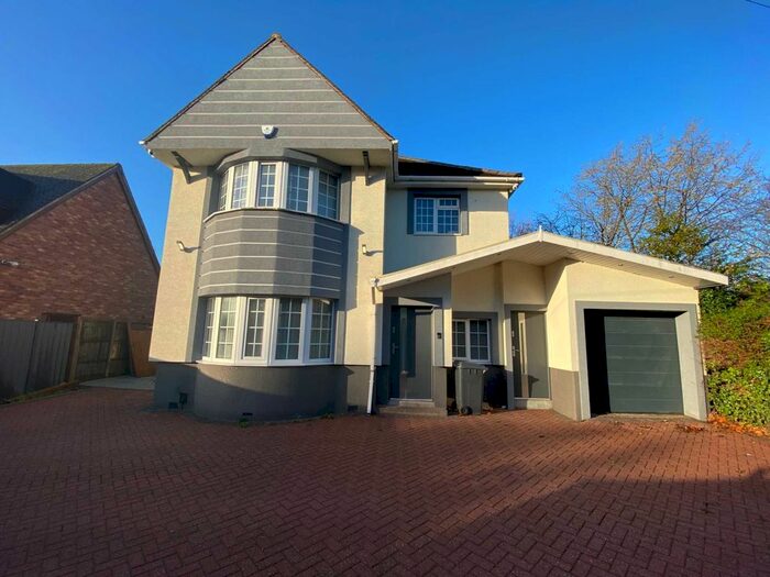 3 Bedroom Detached House To Rent In Vicarage Lane, Leicester, LE5