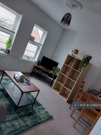 2 Bedroom Maisonette To Rent In Cardiff Road, Reading, RG1