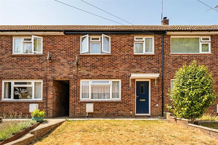3 Bedroom Terraced House For Sale In Alexandra Road, Bridport, DT6