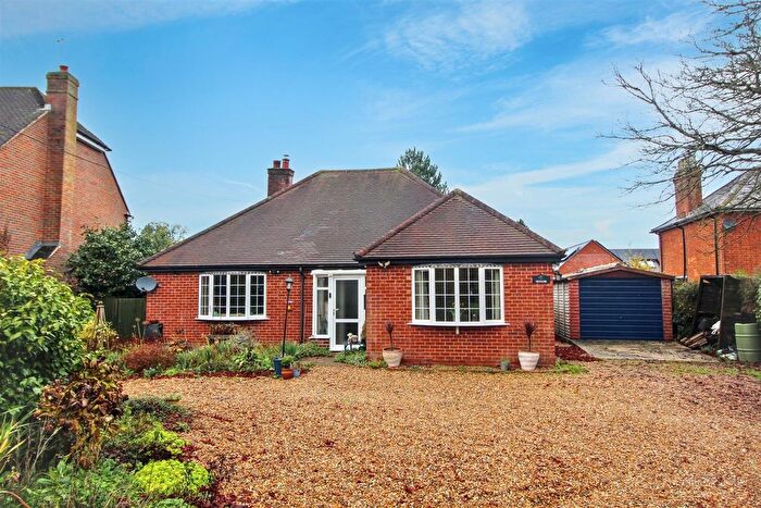 2 Bedroom Detached Bungalow For Sale In Reading Road, Burghfield Common, Reading, RG7