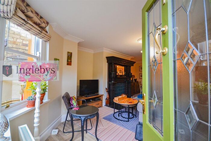 1 Bedroom Flat For Sale In Balmoral Terrace, Saltburn-By-The-Sea, TS12