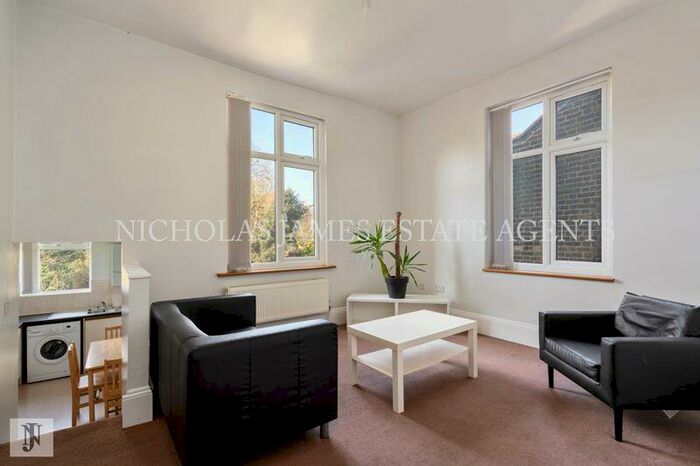 1 Bedroom Flat To Rent In Ferme Park Road, Crouch End, London, N8