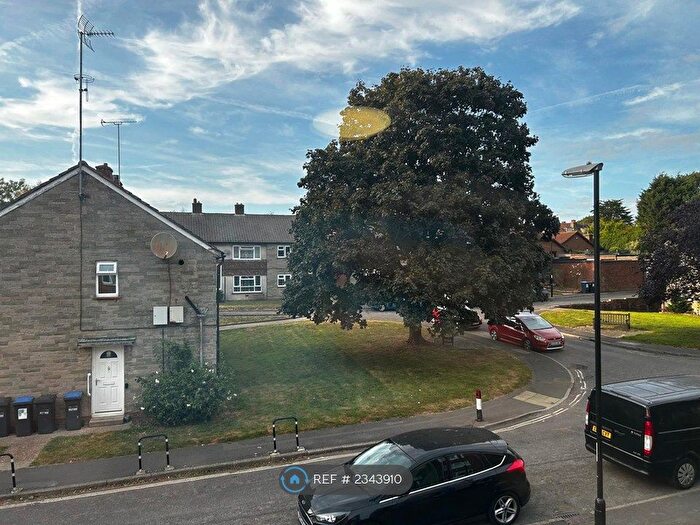 2 Bedroom Flat To Rent In Middle Way, Burgess Hill, RH15