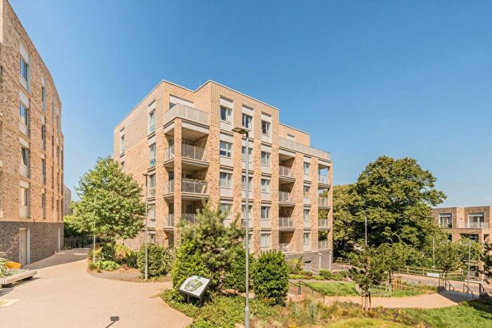 2 Bedroom Flat For Sale In Medawar Drive, Mill Hill, NW7