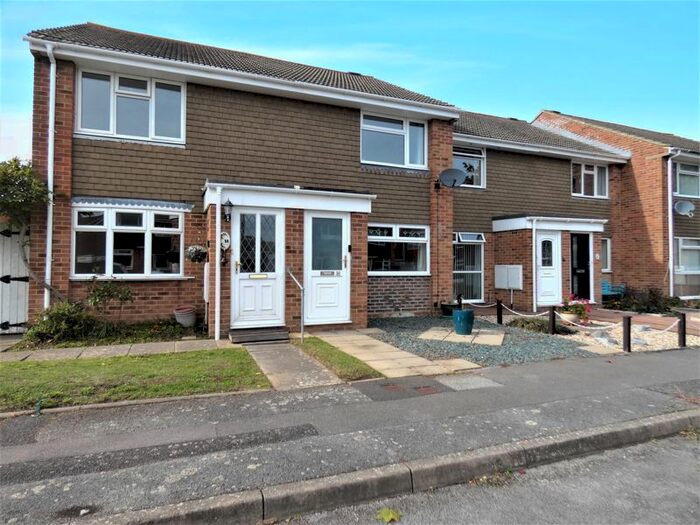 2 Bedroom Terraced House To Rent In Compton Close, Lee-On-The-Solent, Hampshire, PO13