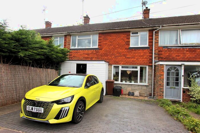 3 Bedroom Terraced House To Rent In Barleycorn Drive, Rainham, Gillingham, ME8