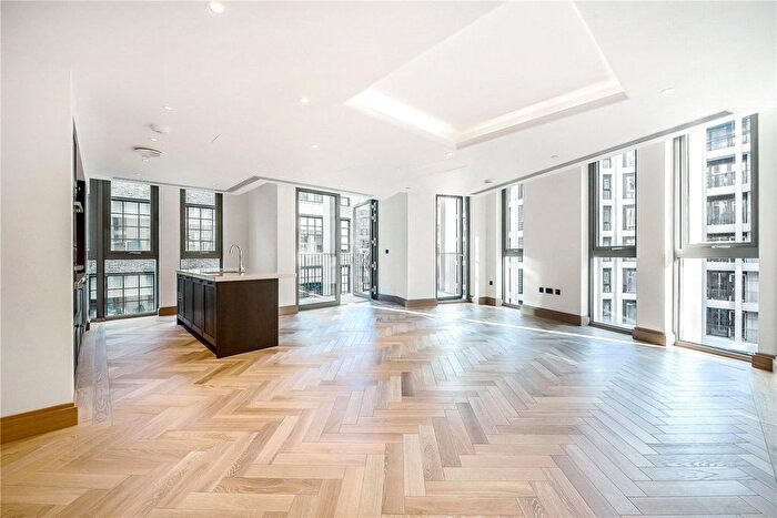 3 Bedroom Flat To Rent In John Islip Street, London, SW1P