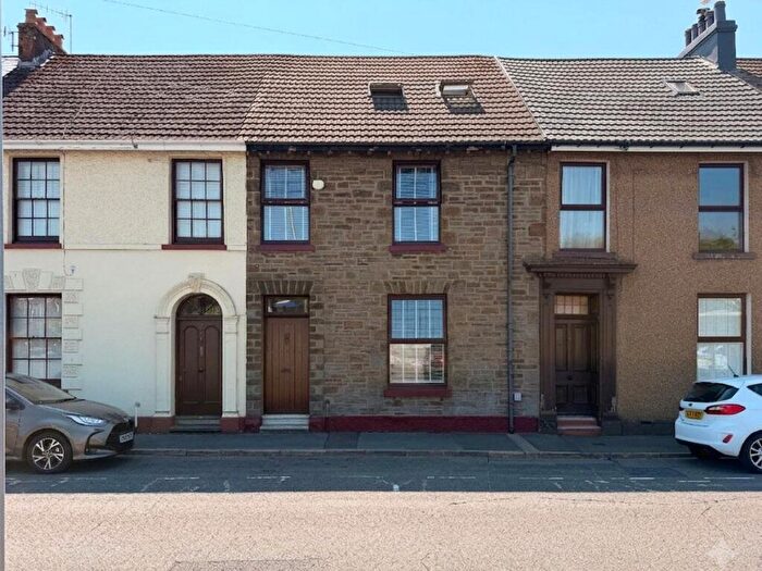 4 Bedroom Terraced House For Sale In Old Road, Llanelli, SA15