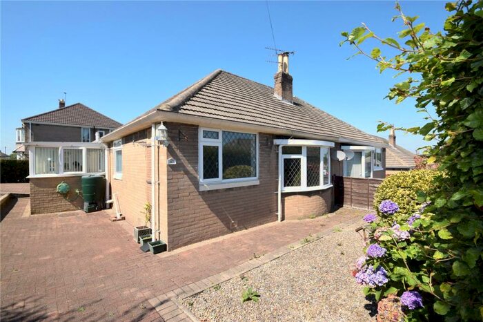 2 Bedroom Bungalow To Rent In Lulworth Crescent, Crossgates, Leeds, LS15