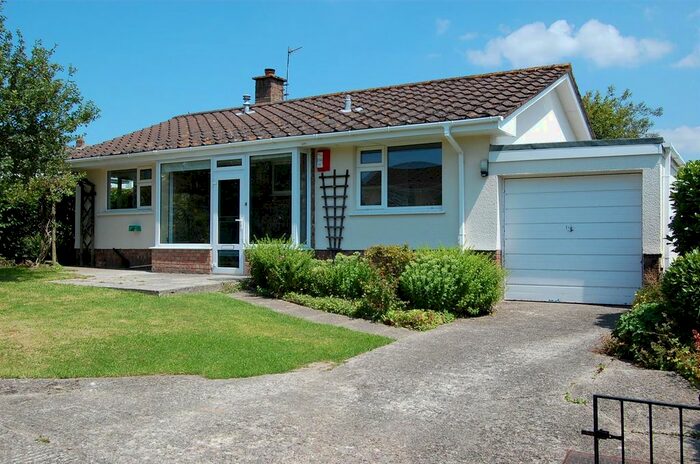 2 Bedroom Detached Bungalow To Rent In Chichester Close, Barnstaple, EX32