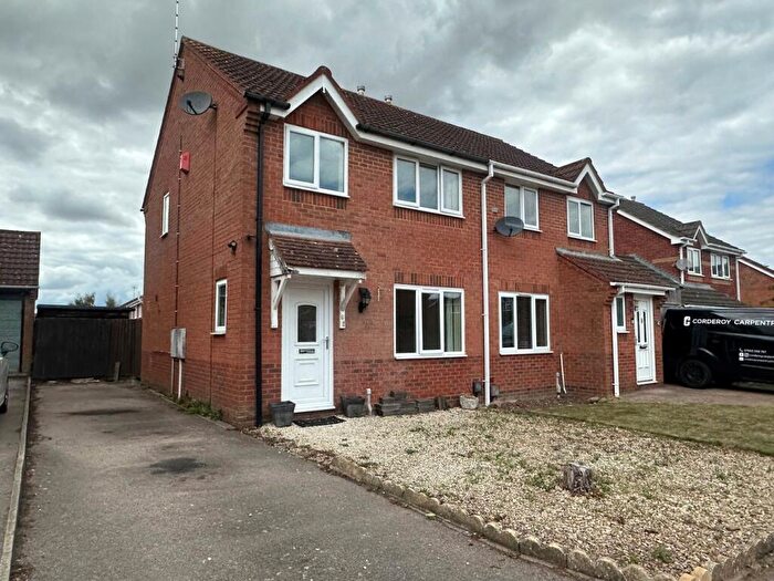 3 Bedroom Semi-Detached House To Rent In Crowfoot Way, Broughton Astley, Leicester, LE9