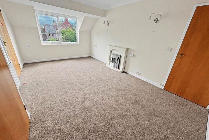 2 Bedroom Retirement Property For Sale In Wareham, BH20