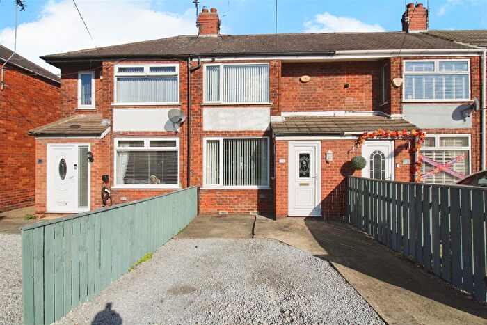 2 Bedroom Terraced House For Sale In Wharfedale Avenue, Hull, HU9