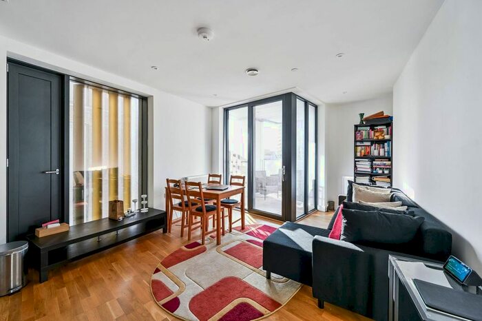 2 Bedroom Flat To Rent In River Mill One, Greenwich, London, SE13