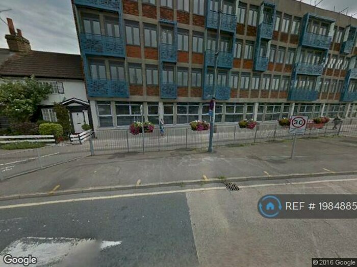 1 Bedroom Flat To Rent In High Street, Waltham Cross, EN8