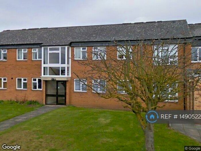 1 Bedroom Flat To Rent In Westholme Court, Bidford On Avon, B50