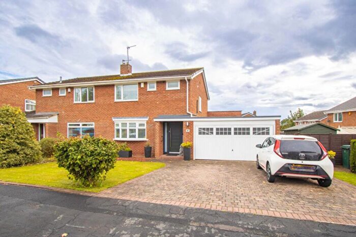 3 Bedroom Semi-Detached House For Sale In Broadmeadows, Bowburn, Durham, DH6