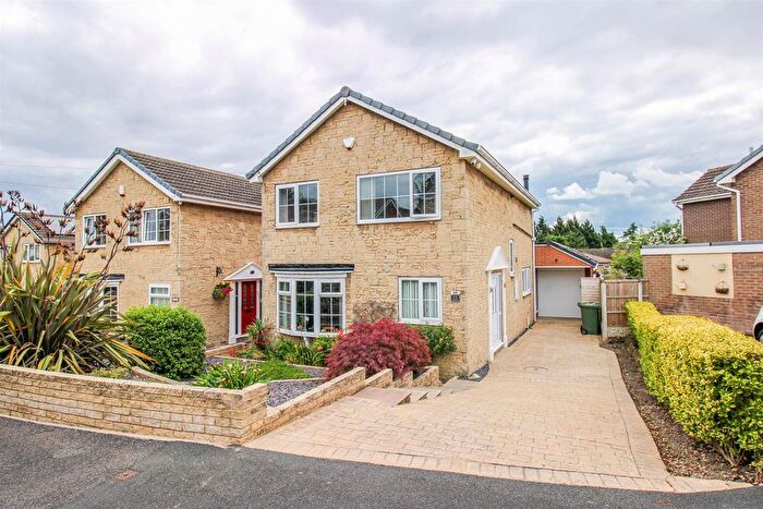 4 Bedroom Detached House For Sale In Sandholme Drive, Ossett, WF5