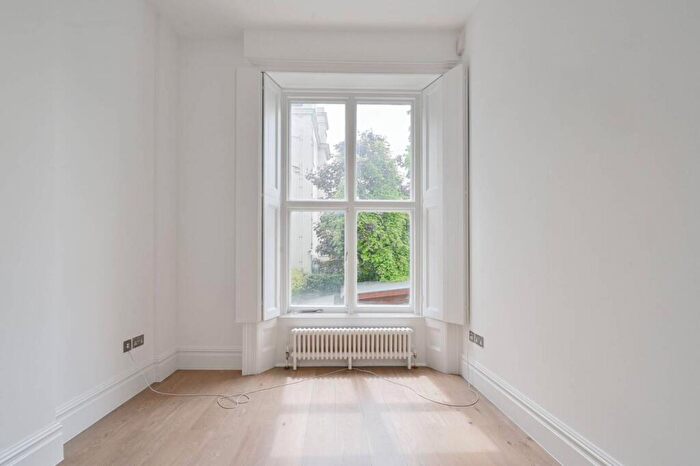 2 Bedroom Flat To Rent In Regents Park Road, Primrose Hill, London, NW1