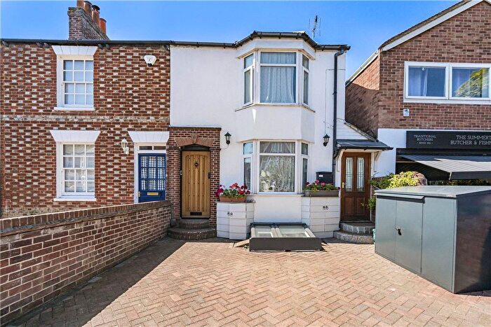 2 Bedroom Maisonette To Rent In Banbury Road, Oxford, Oxfordshire, OX2