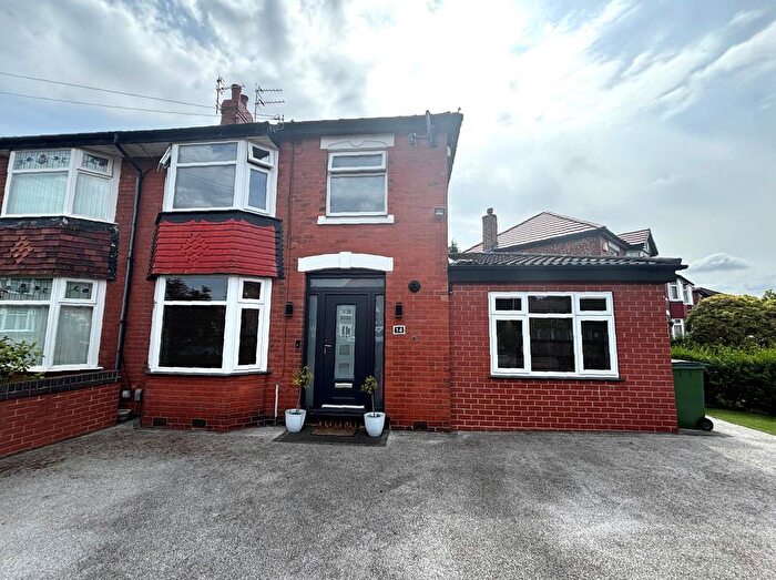 3 Bedroom Property To Rent In Anglesey Grove, Cheadle, SK8