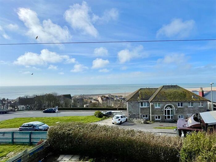 2 Bedroom Flat For Sale In Verne Common Road, Portland, DT5